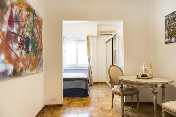 Arenales y Montevideo